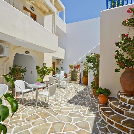 Margo Studios Naxos City Exteriör bild