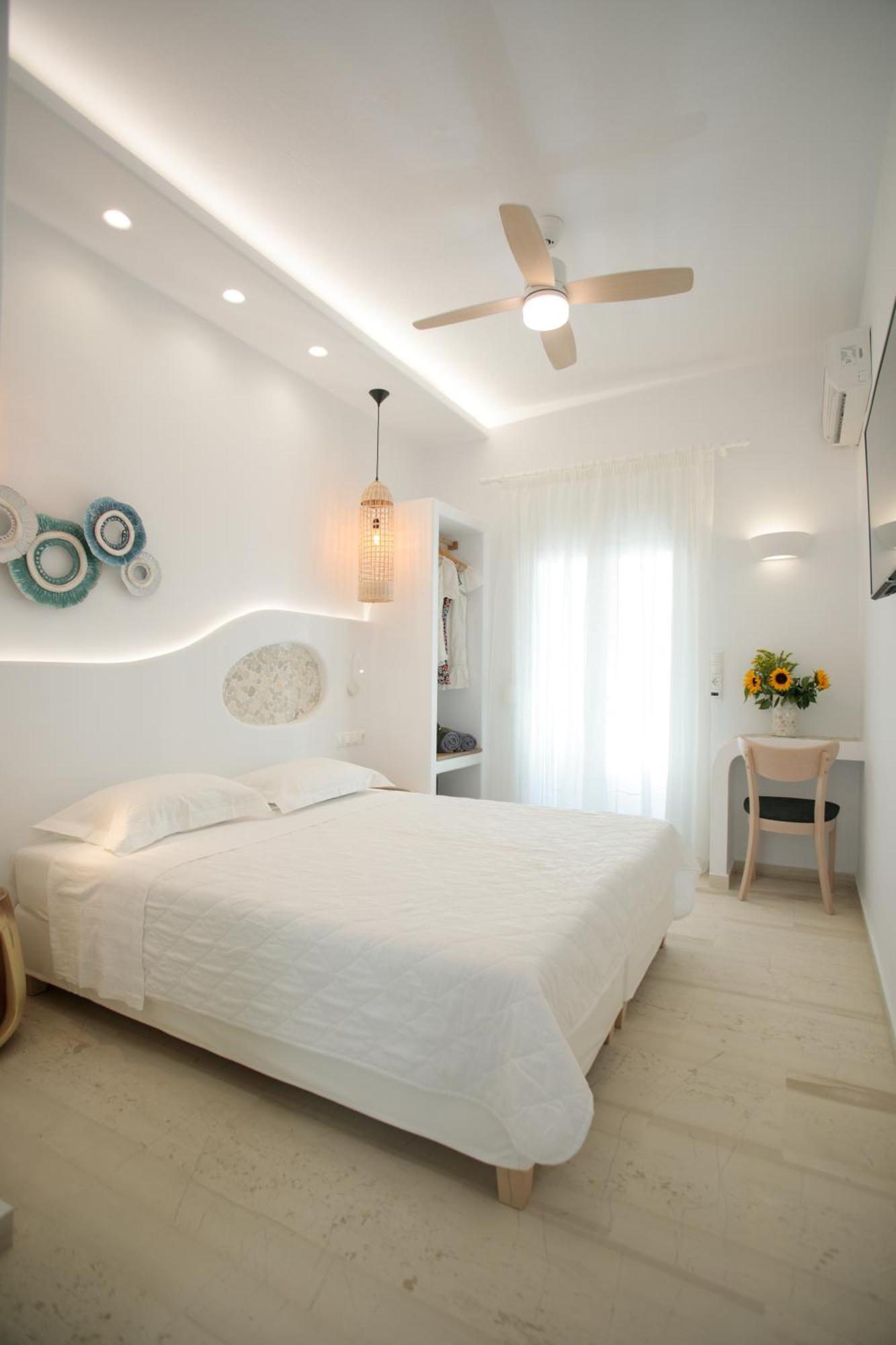 Margo Studios Naxos City Exteriör bild