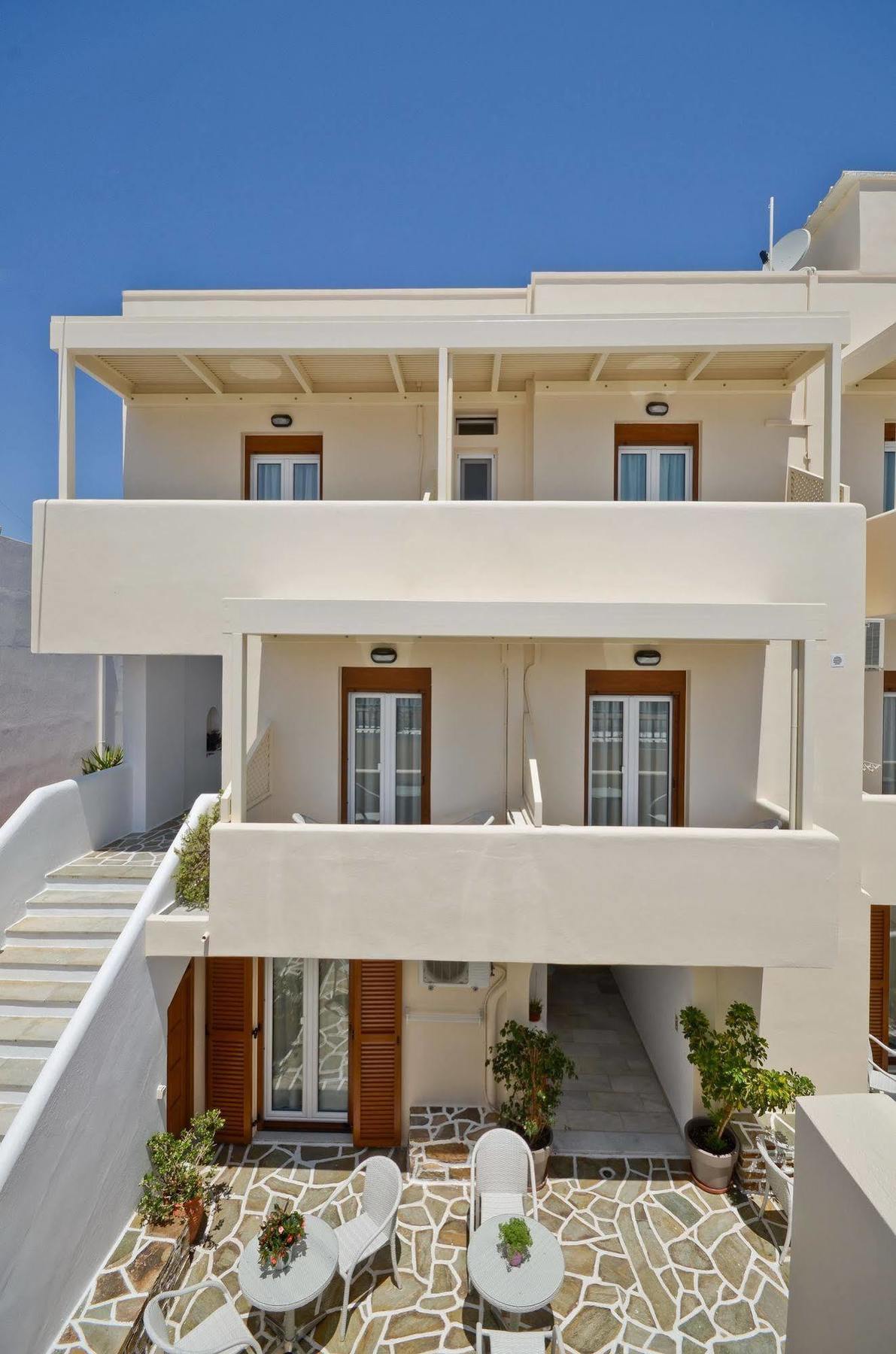 Margo Studios Naxos City Exteriör bild
